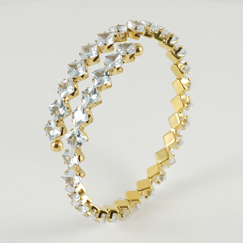 Rhombique Spark Bangle